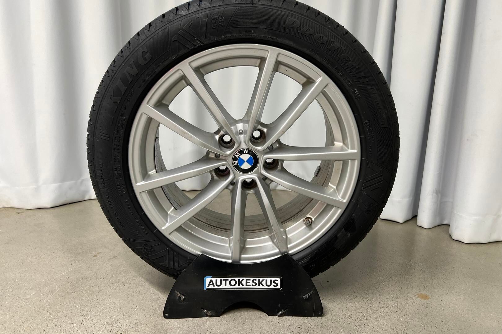 BMW 3-sarja iso kuva 21