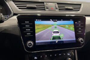 Skoda Superb esikatselu 16