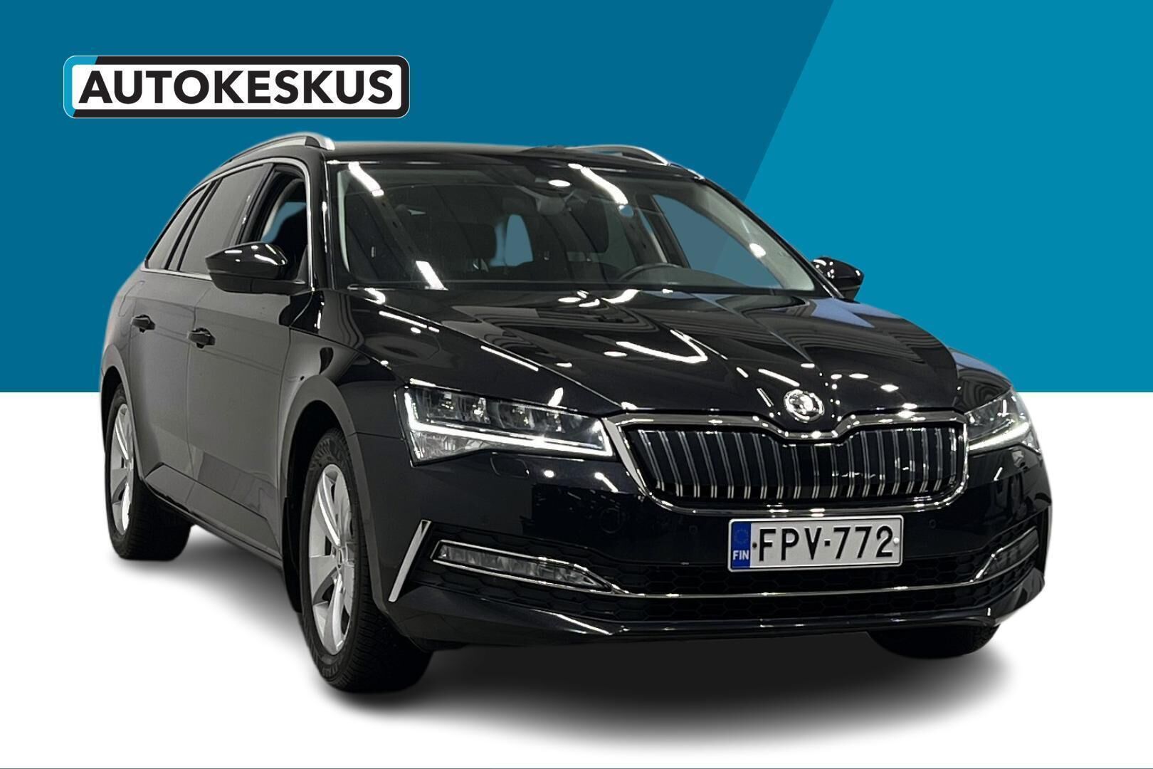 Skoda Superb iso kuva 3