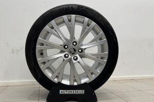 Skoda Superb esikatselu 30