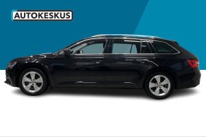 Skoda Superb esikatselu 8
