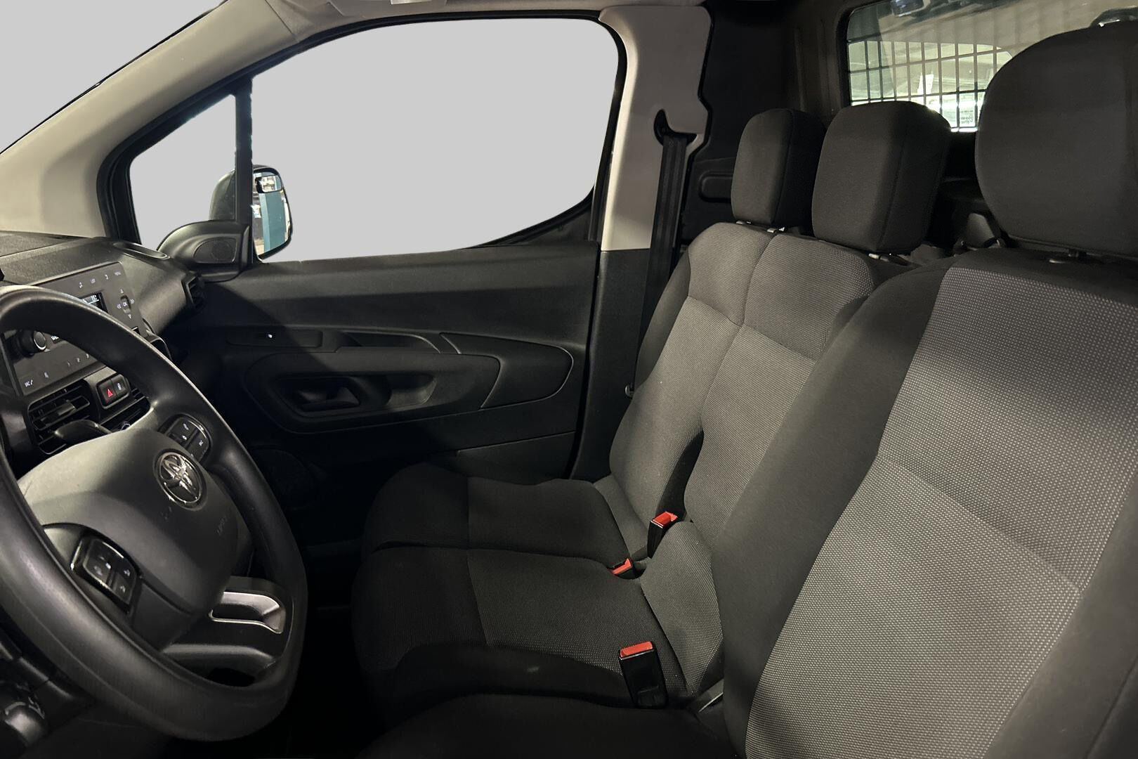 Toyota Proace CITY iso kuva 10