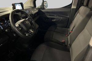 Toyota Proace CITY esikatselu 9