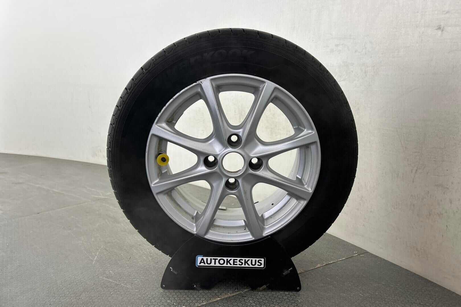 Ford Fiesta iso kuva 13