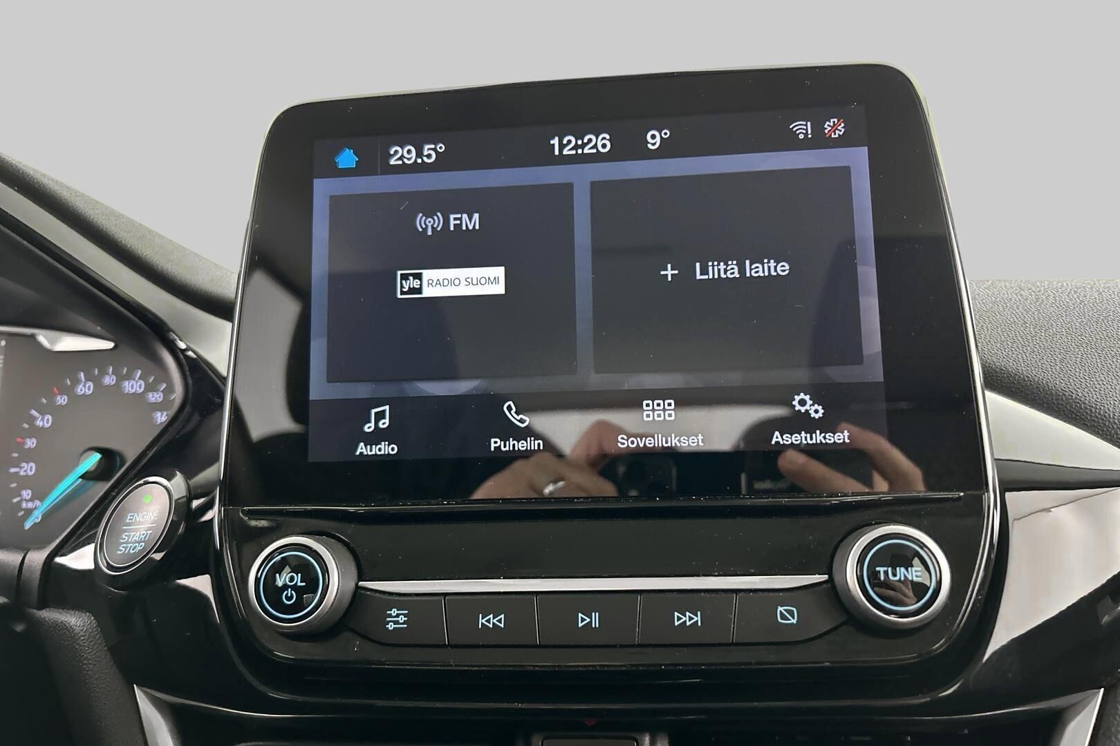 Ford Fiesta iso kuva 21