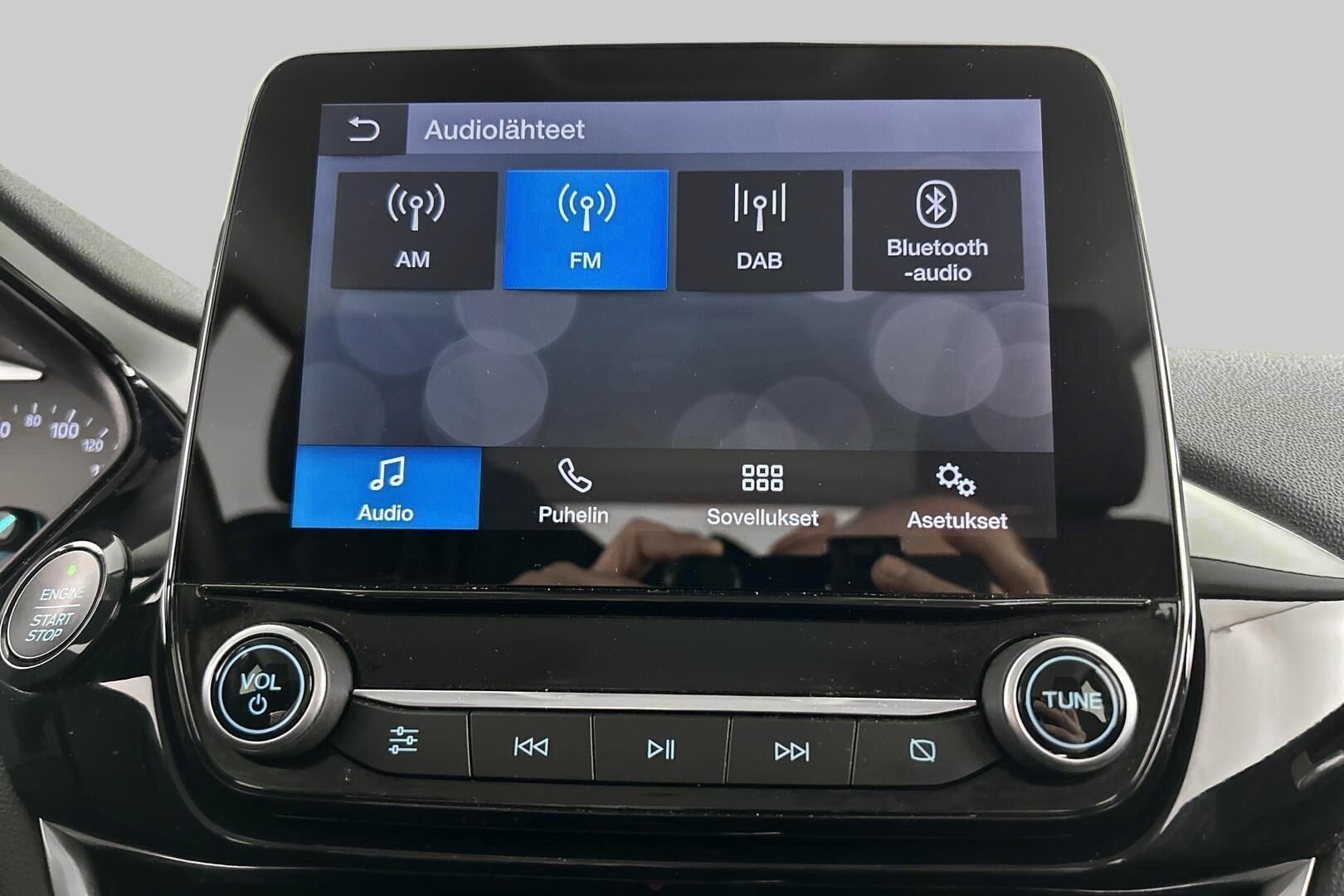 Ford Fiesta iso kuva 22