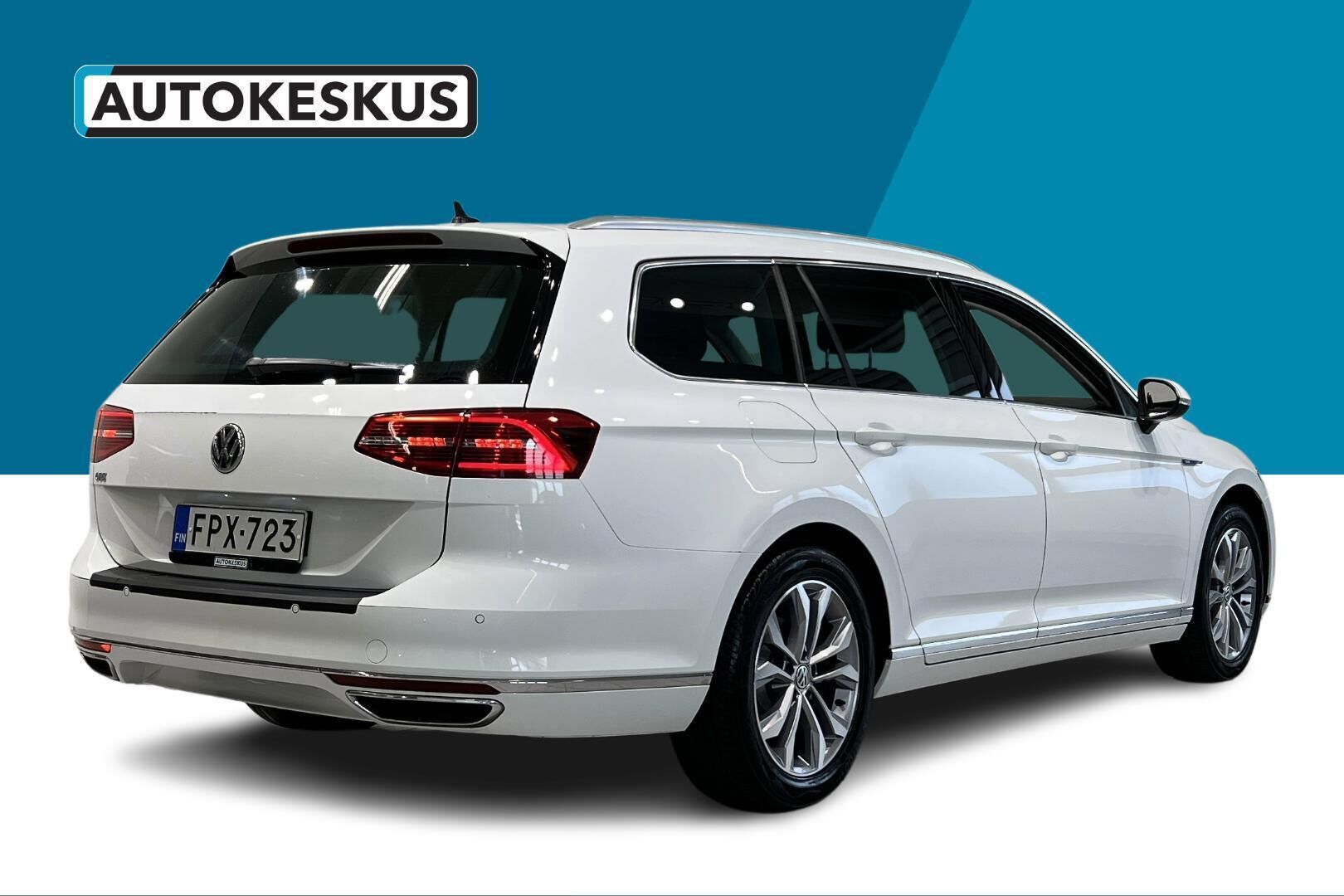 Volkswagen Passat iso kuva 5