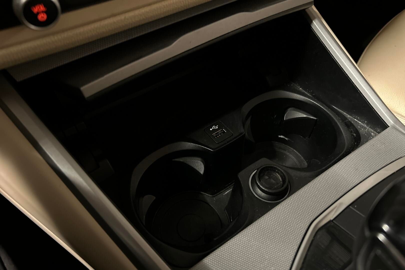 BMW 3-sarja iso kuva 31