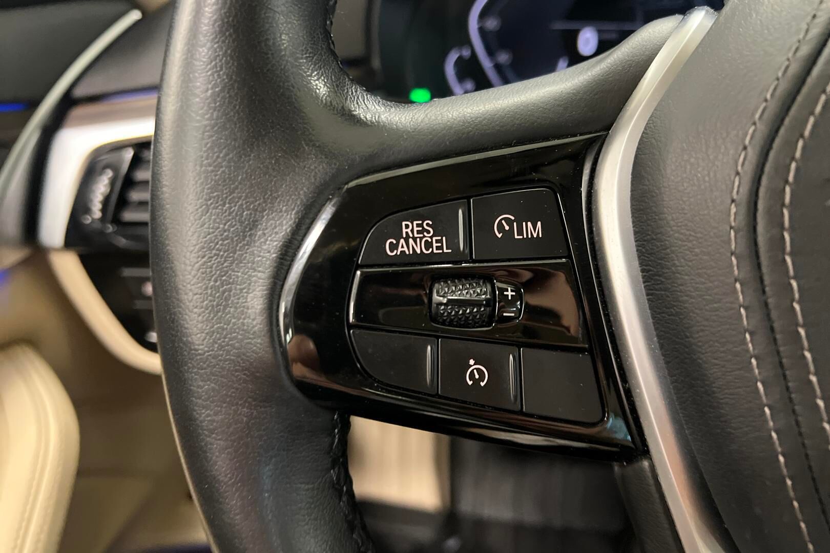 BMW 5-sarja iso kuva 16