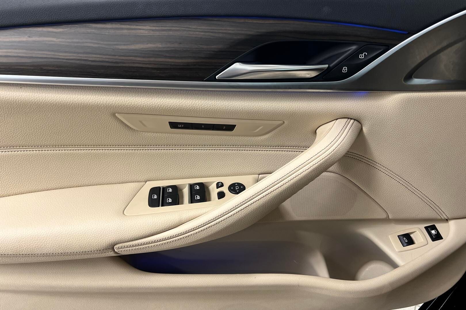 BMW 5-sarja iso kuva 20