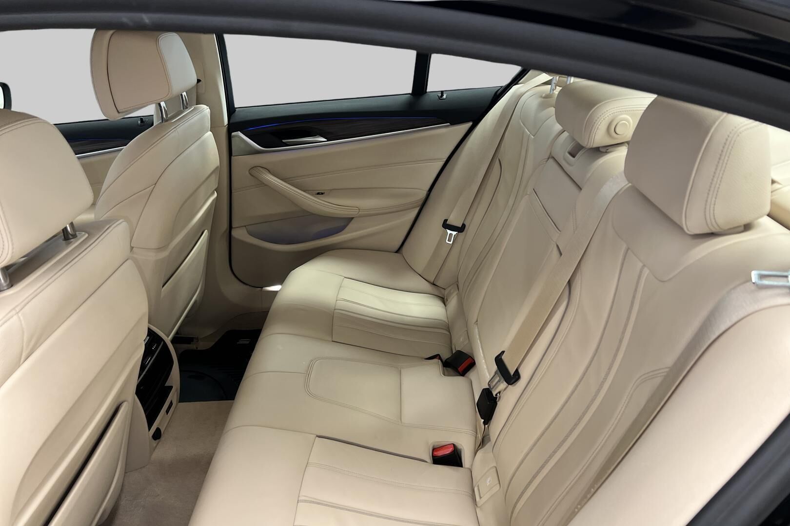 BMW 5-sarja iso kuva 9