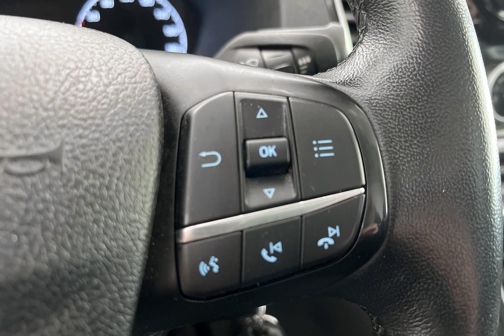 Ford Transit iso kuva 17