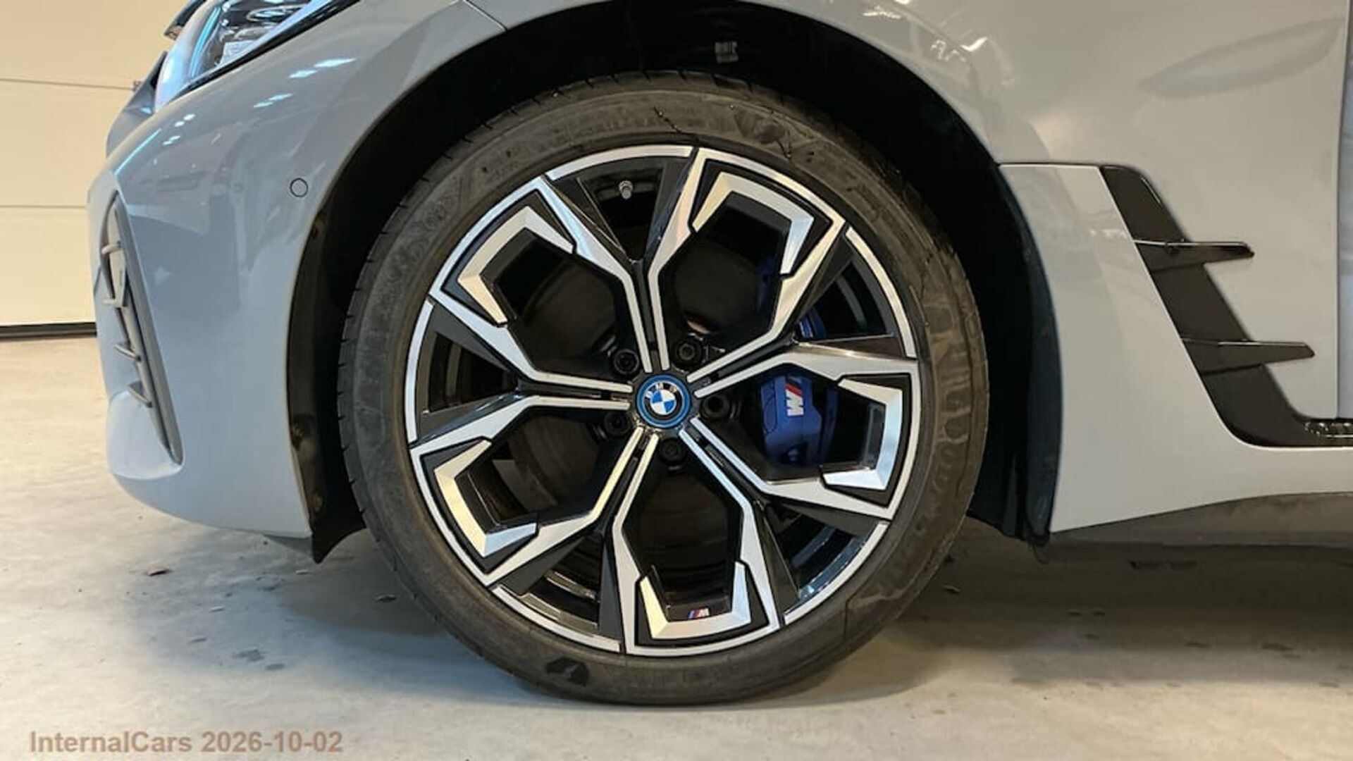 BMW I4 M50 iso kuva 9
