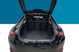 BMW I4 esikatselu 11