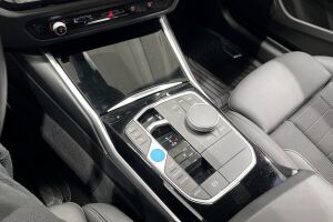 BMW I4 esikatselu 25
