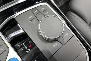BMW I4 esikatselu 27