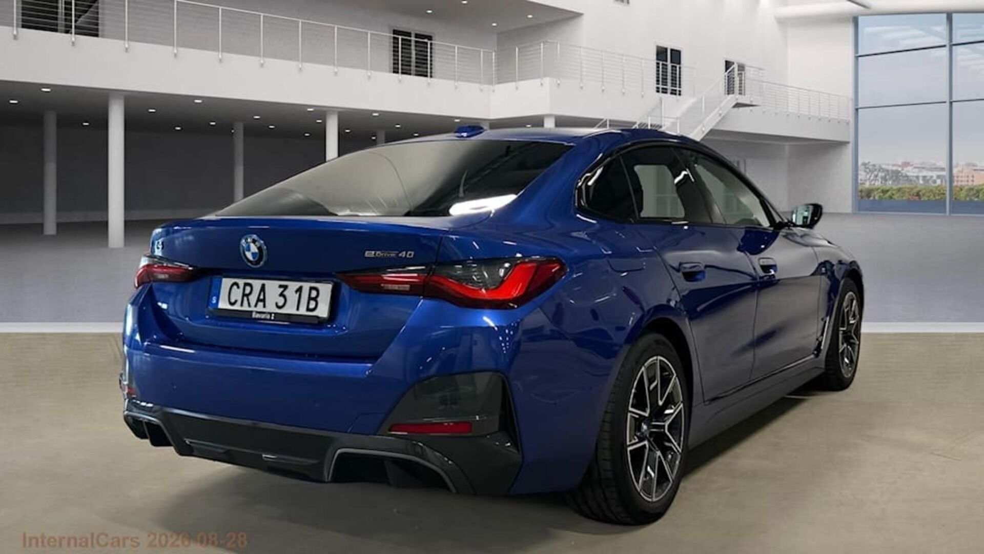 BMW I4 iso kuva 2