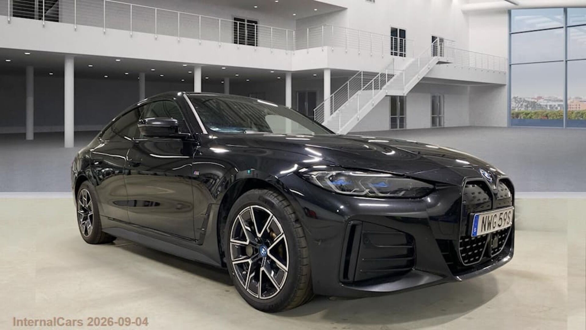 BMW I4 iso kuva 2