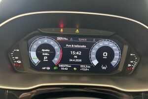 Audi Q3 esikatselu 12