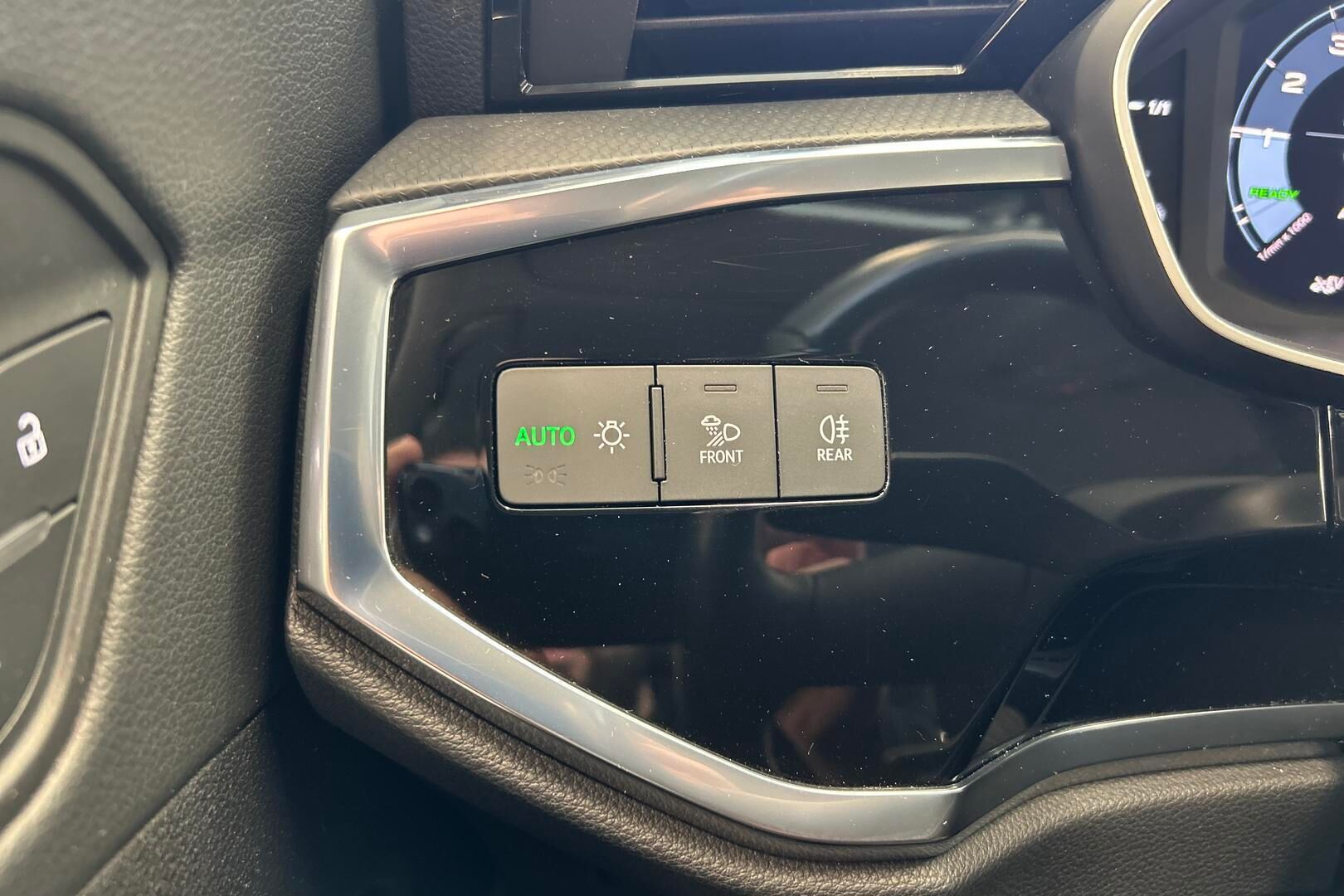 Audi Q3 iso kuva 16
