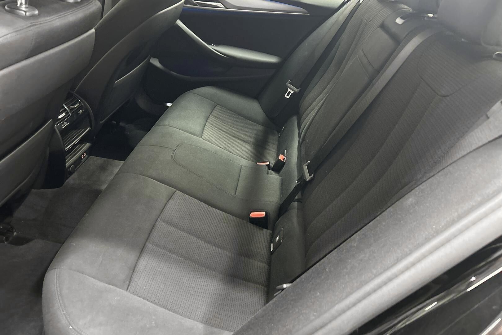 BMW 5-sarja iso kuva 10