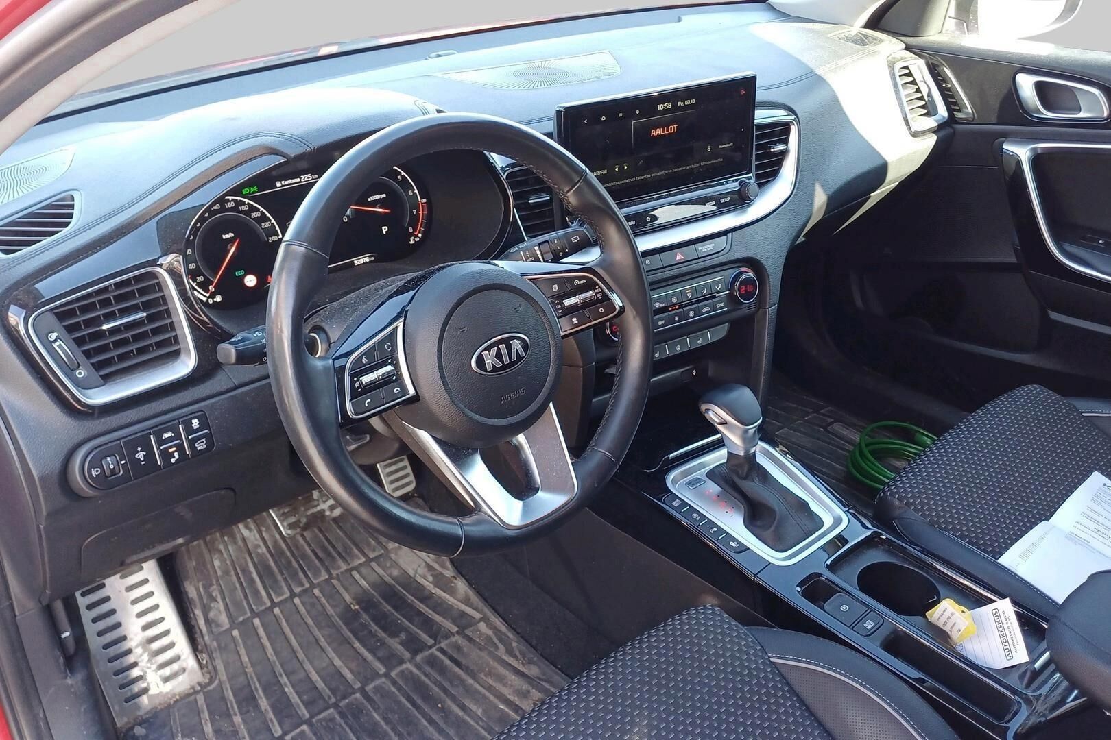 Kia XCeed iso kuva 2