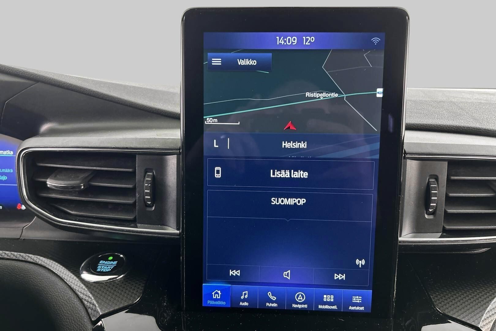 Ford Explorer iso kuva 25