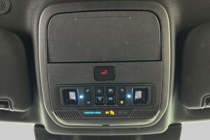 Ford Explorer esikatselu 32