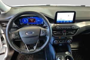 Ford Focus esikatselu 11