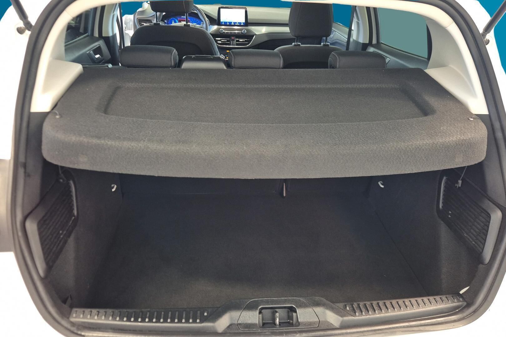 Ford Focus iso kuva 12
