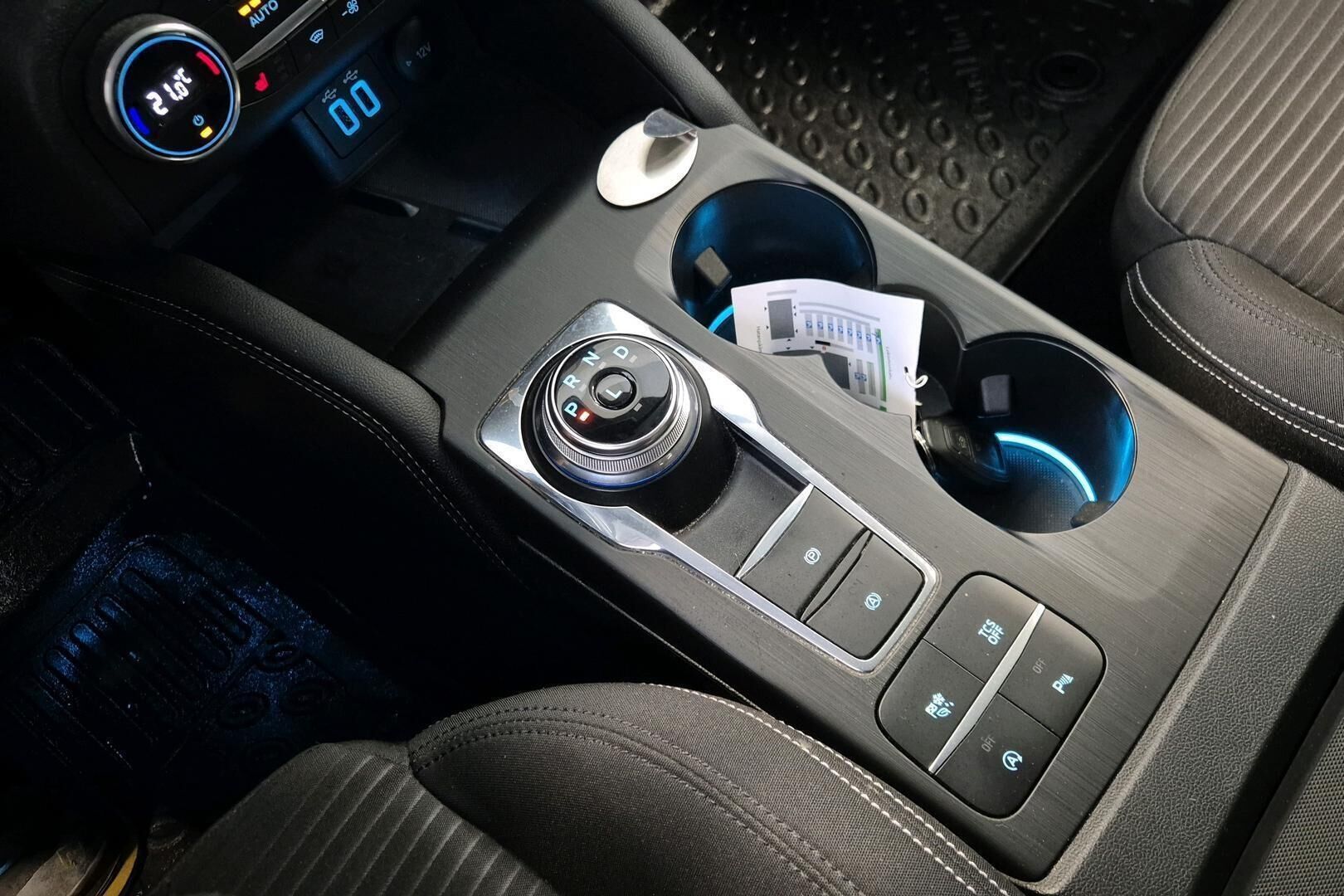 Ford Focus iso kuva 17