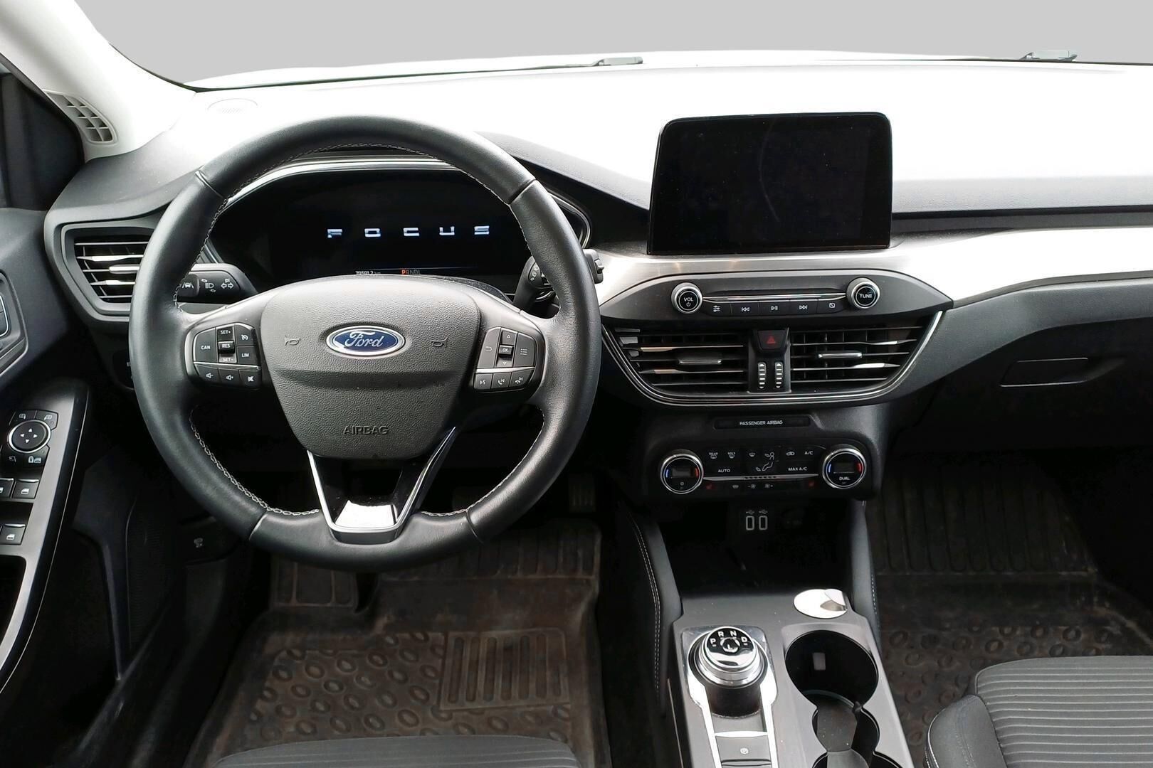 Ford Focus iso kuva 3