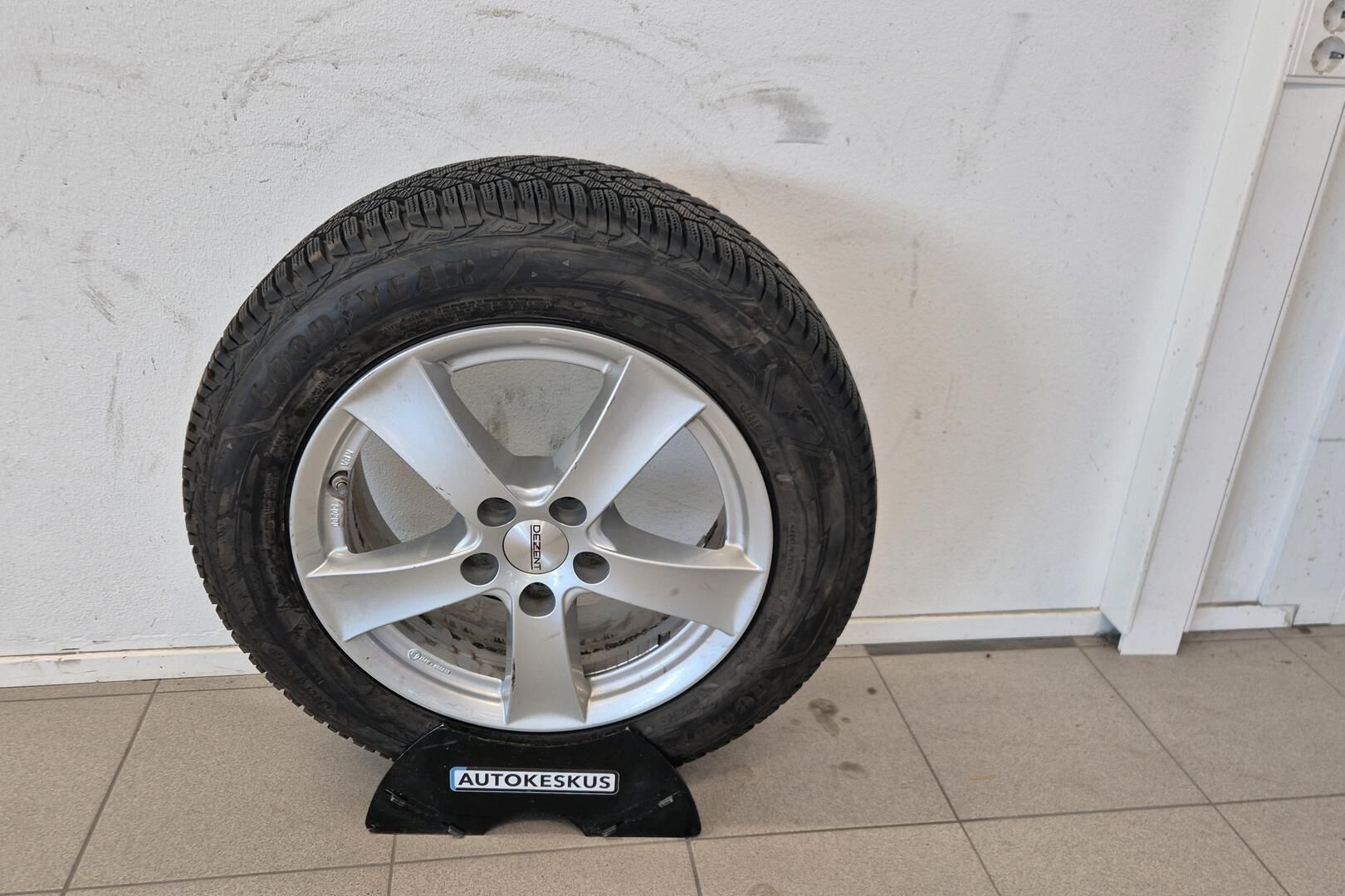 Ford Focus iso kuva 23