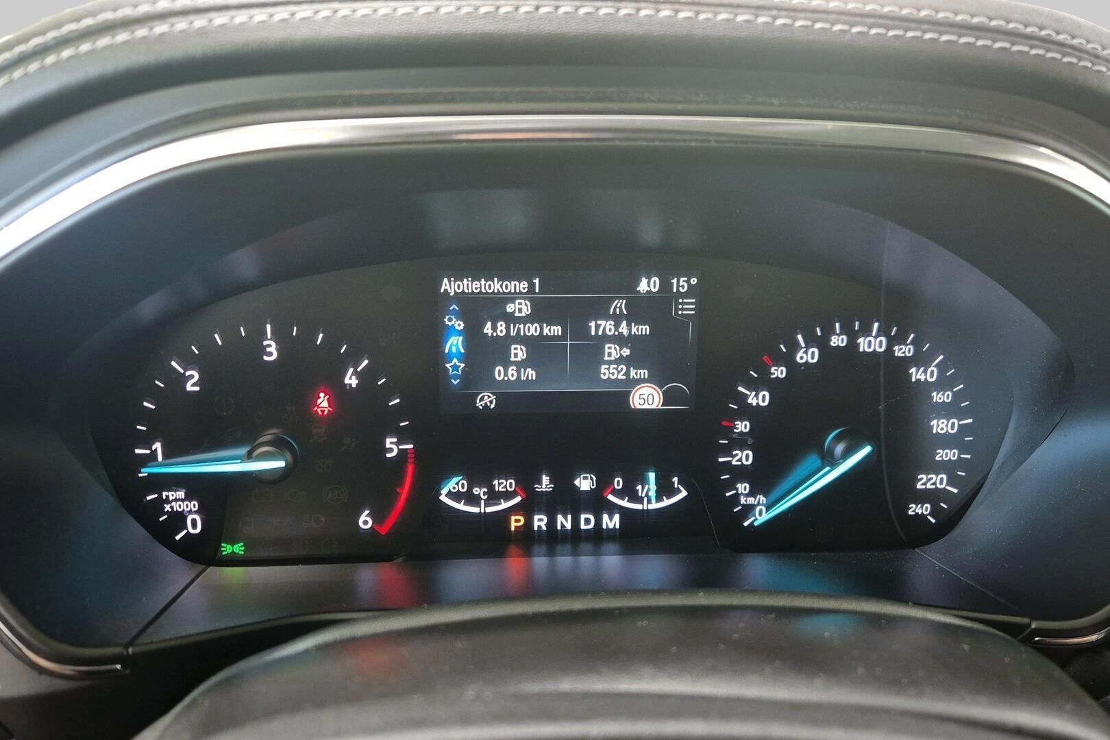 Ford Focus iso kuva 14