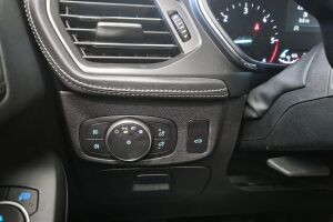 Ford Focus esikatselu 22