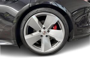 Porsche Taycan esikatselu 12