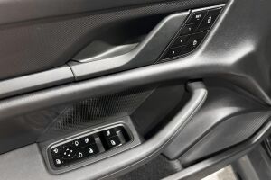 Porsche Taycan esikatselu 14