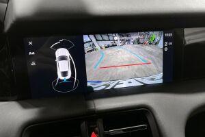 Porsche Taycan esikatselu 25
