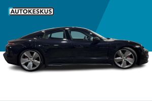 Porsche Taycan esikatselu 4