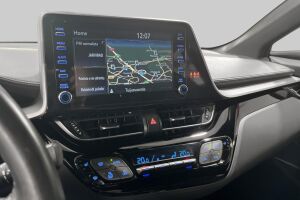 Toyota C-HR esikatselu 11