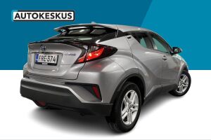 Toyota C-HR esikatselu 18