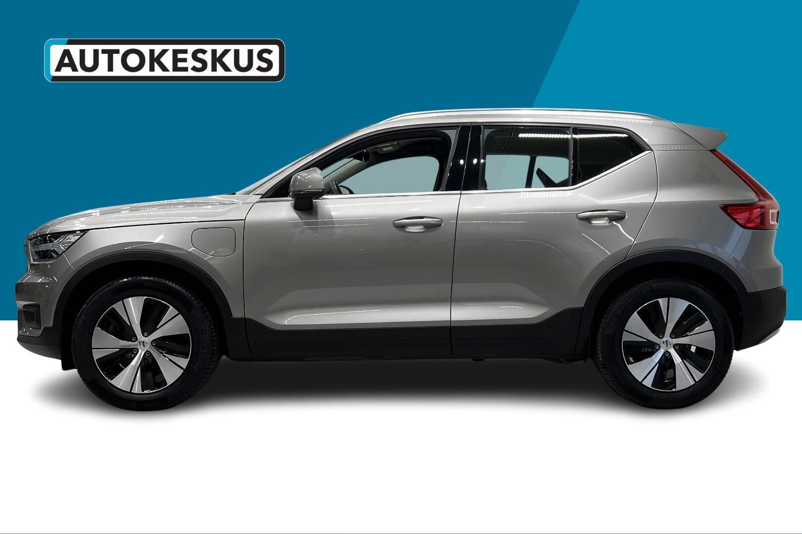 Volvo XC40 iso kuva 8