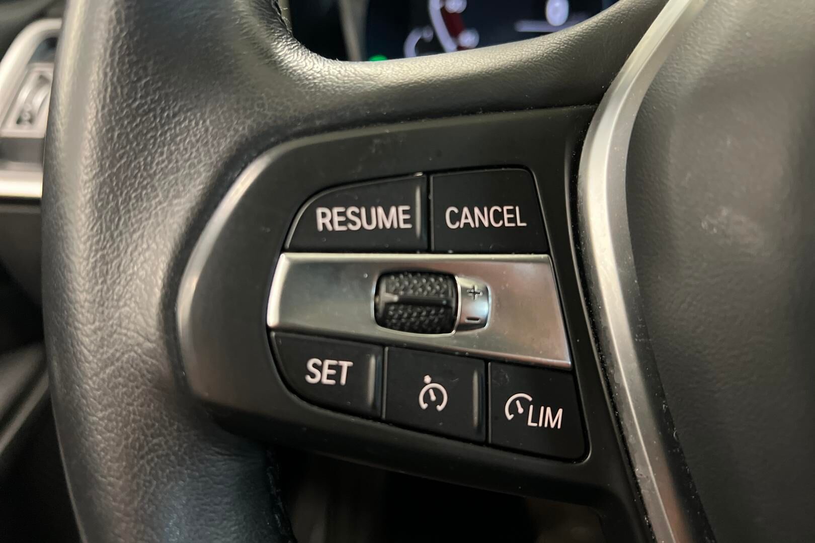 BMW 3-sarja iso kuva 10