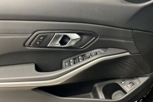 BMW 3-sarja esikatselu 12