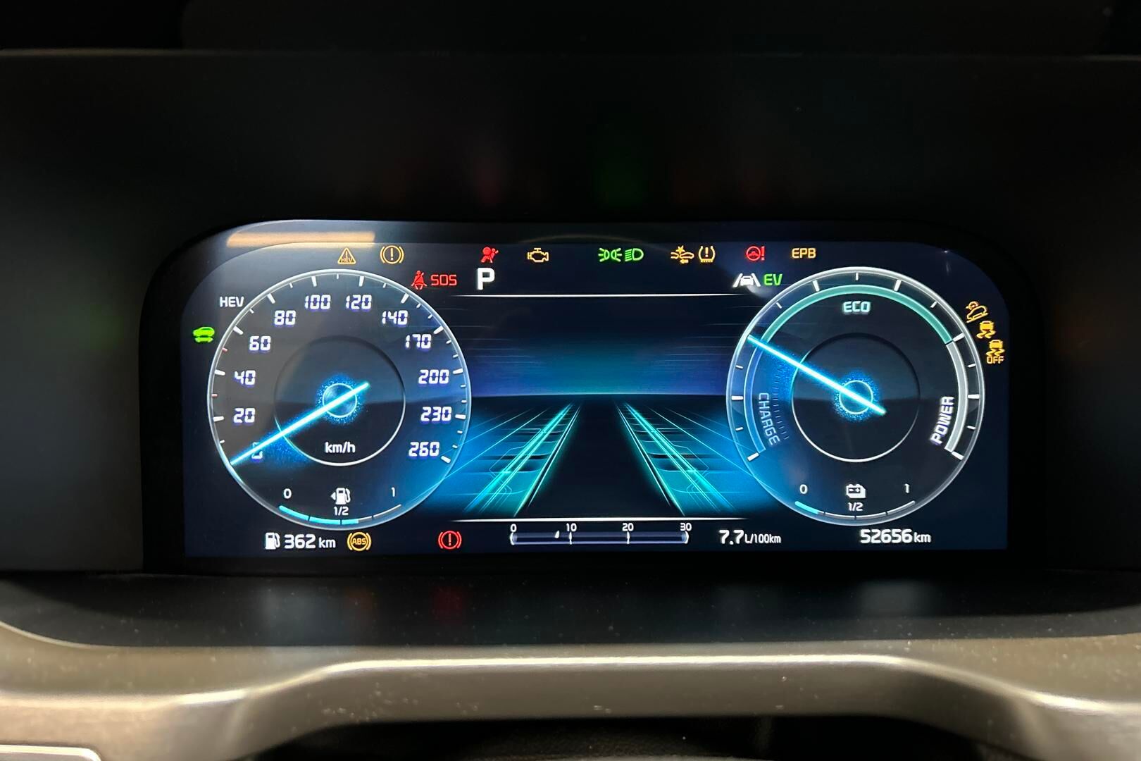 Kia Sorento iso kuva 13