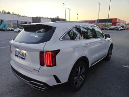 Kia Sorento esikatselu 2