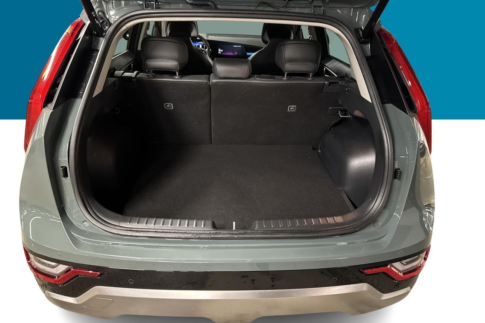 Kia Niro iso kuva 8