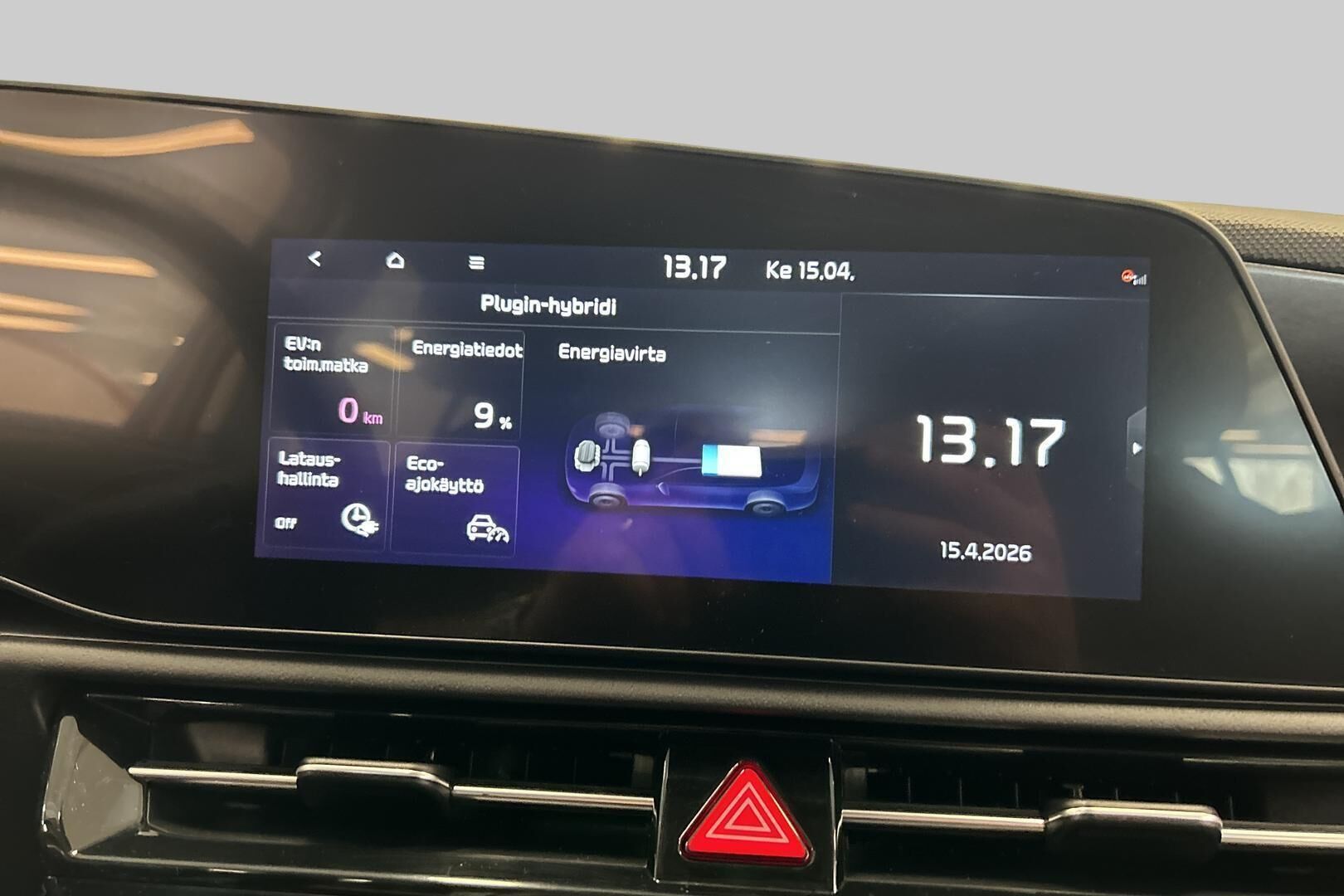 Kia Niro iso kuva 24