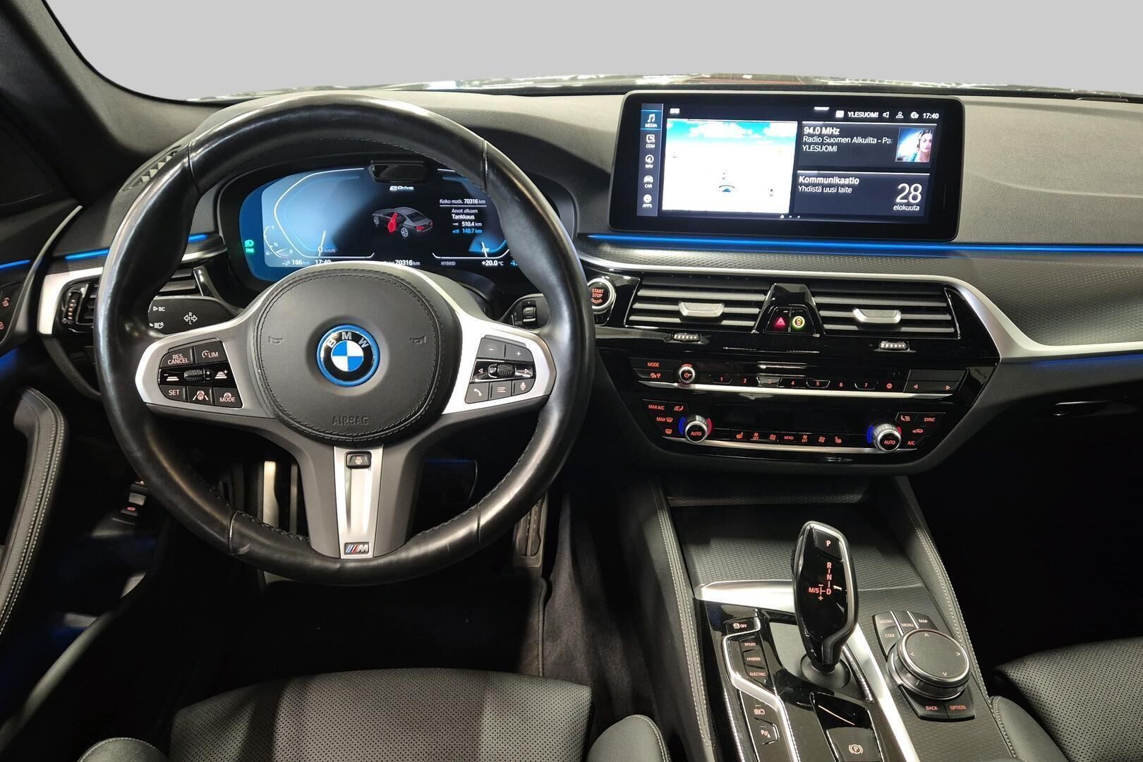 BMW 5-SARJA iso kuva 2