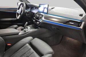 BMW 5-SARJA esikatselu 8